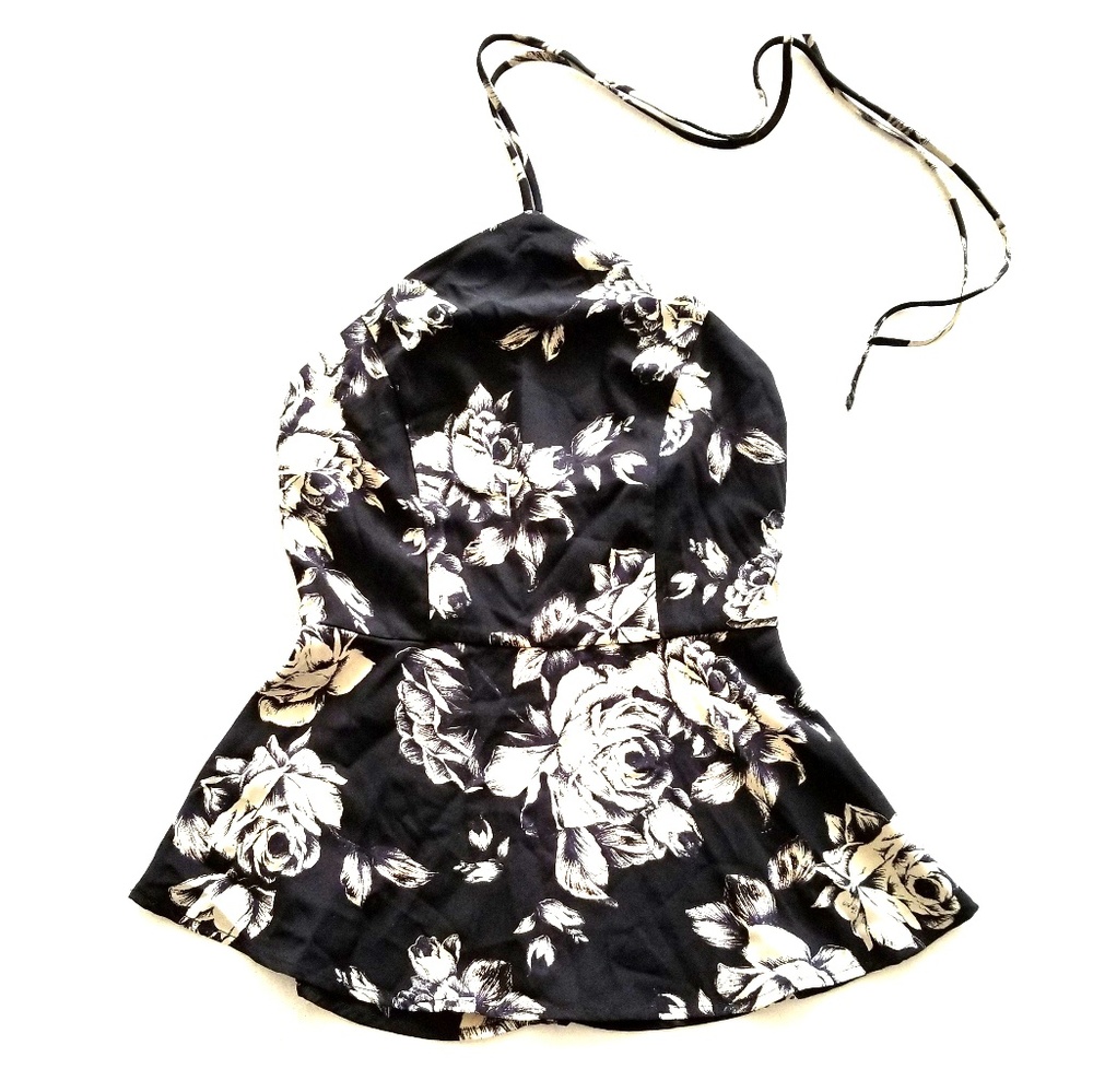 Halter floral top NWOT